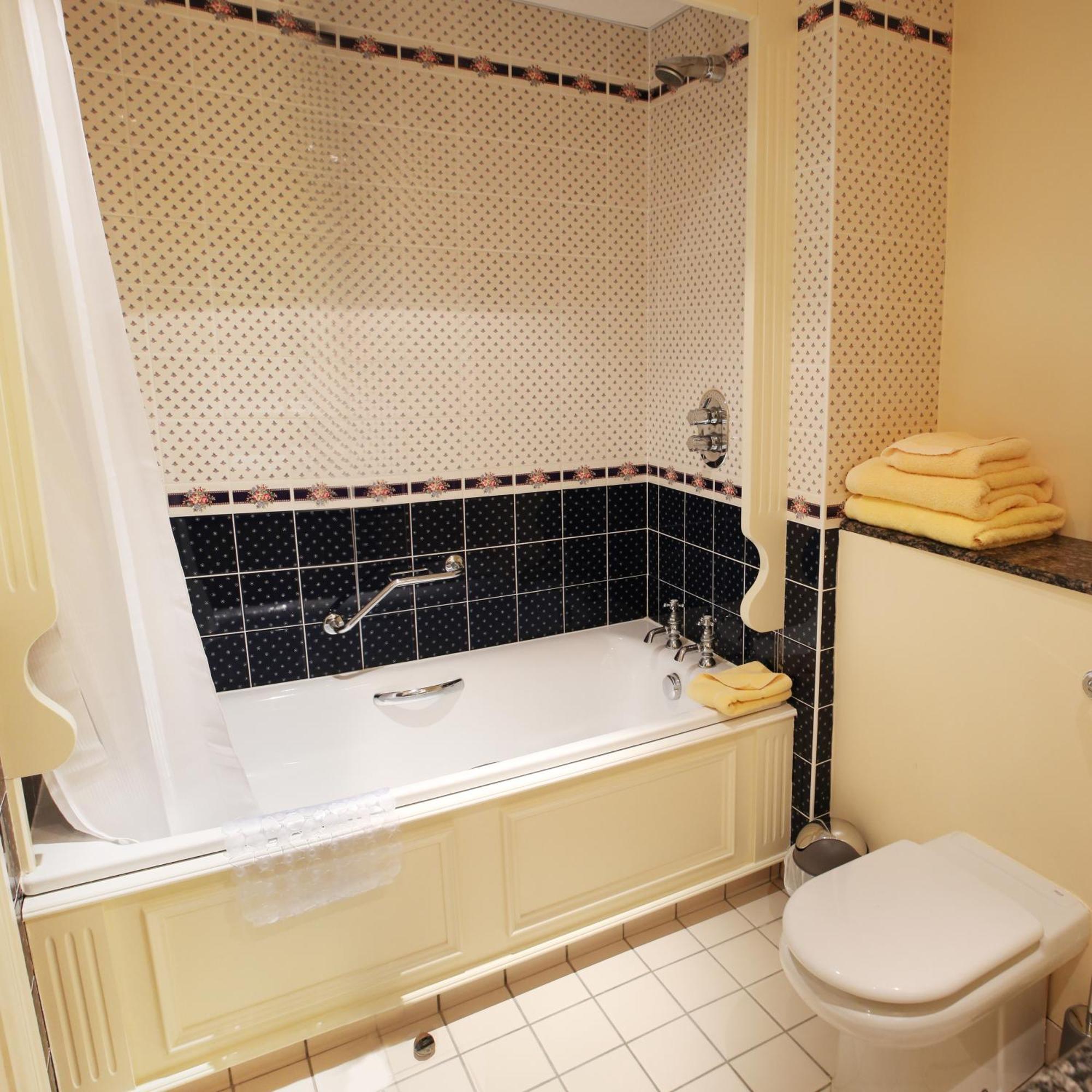 Reddans Of Bettystown Luxury Bed & Breakfast, Restaurant And Bar Екстер'єр фото